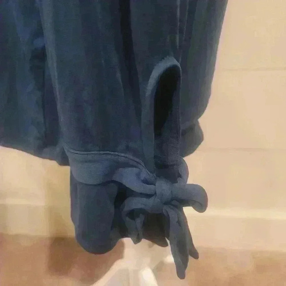 Banana Republic Blue Size Small Womens Top - Picture 5 of 7